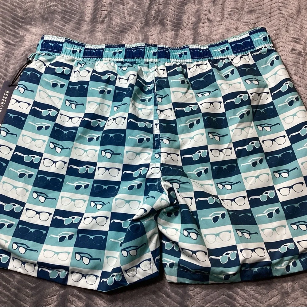 NWT Men’s Wave Life Reversible Board Shorts 36 I See the Ocean